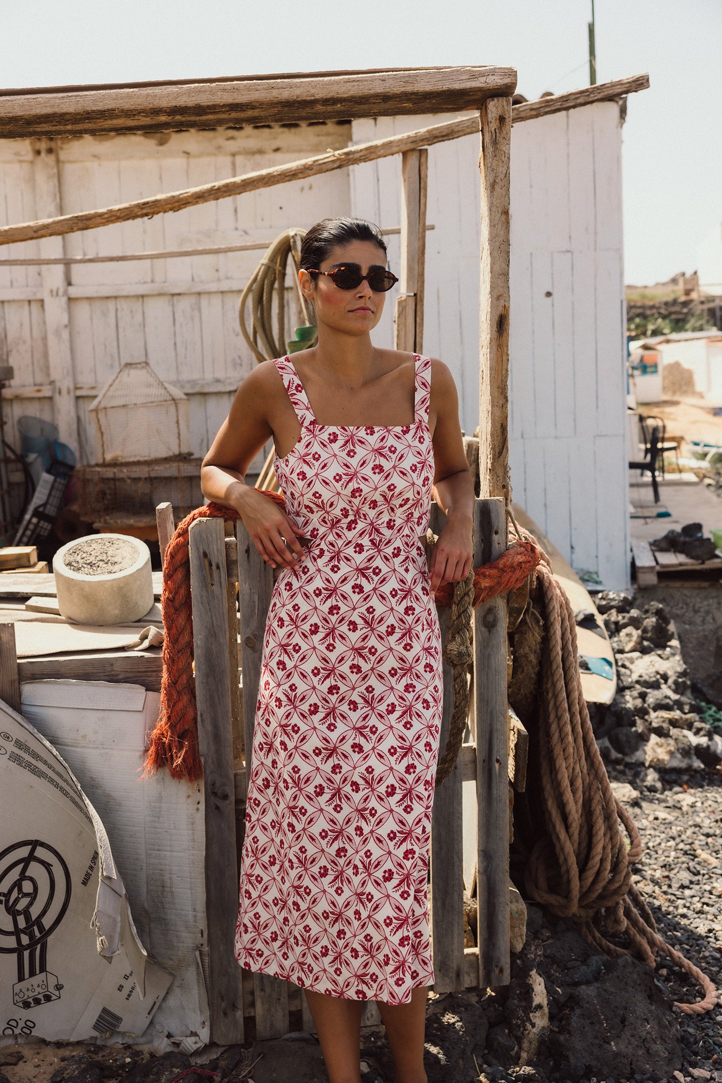 ROBE À DOS OUVERT