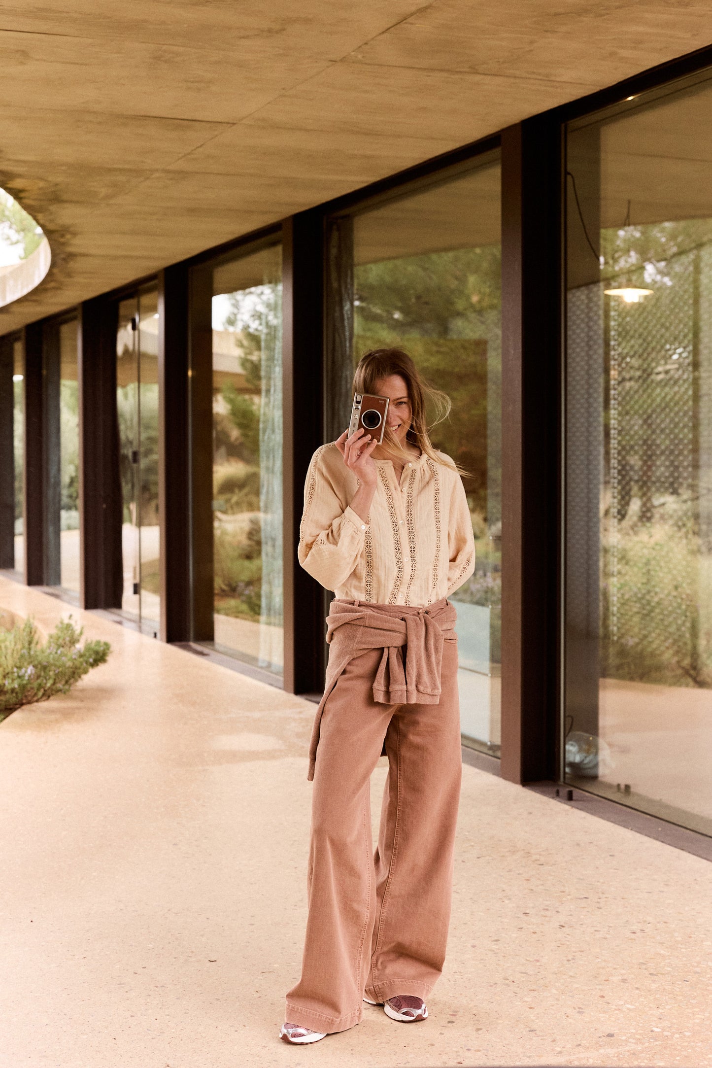 CROSSED-WAISTBAND PANT