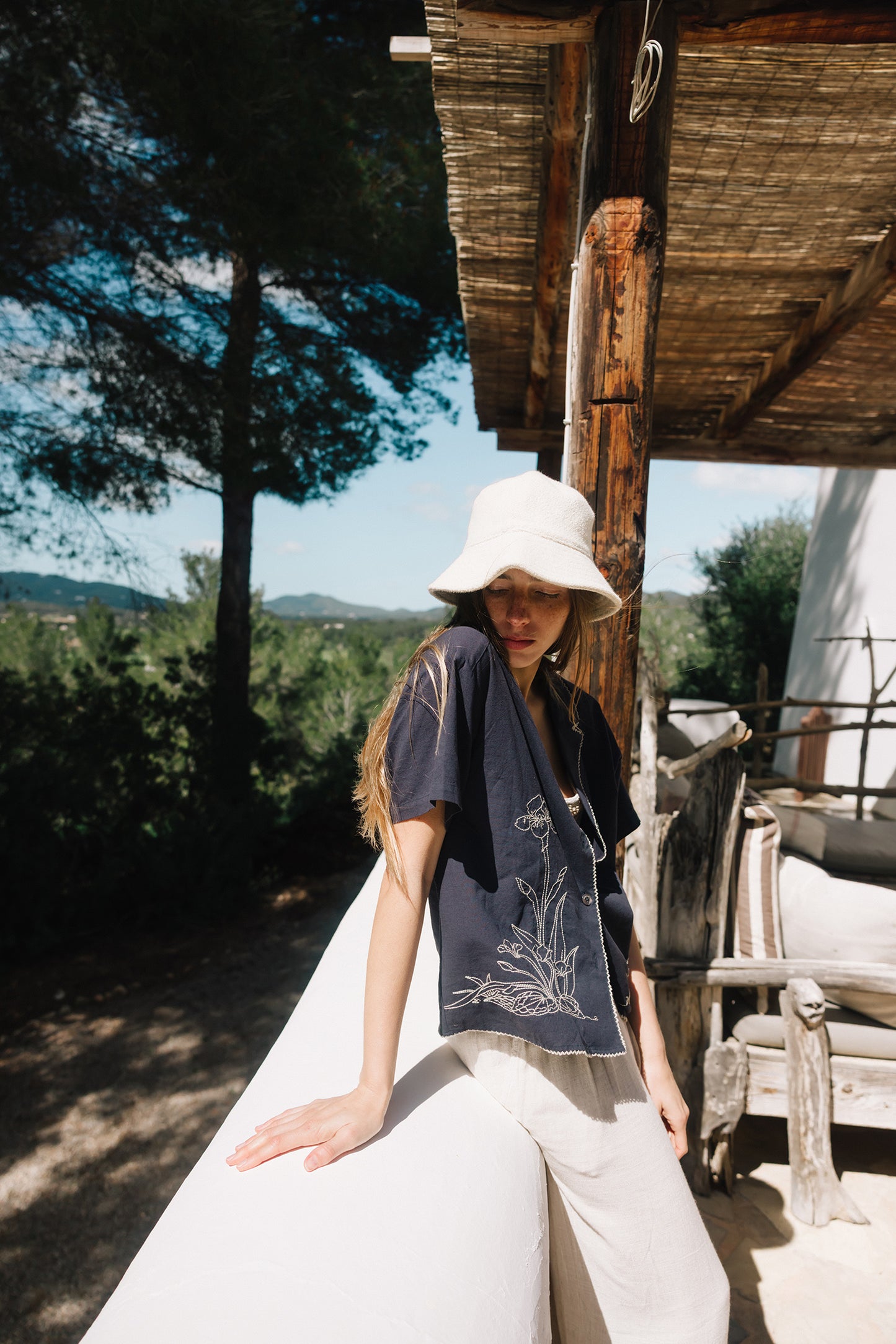 MAXI EMBROIDERED SHIRT