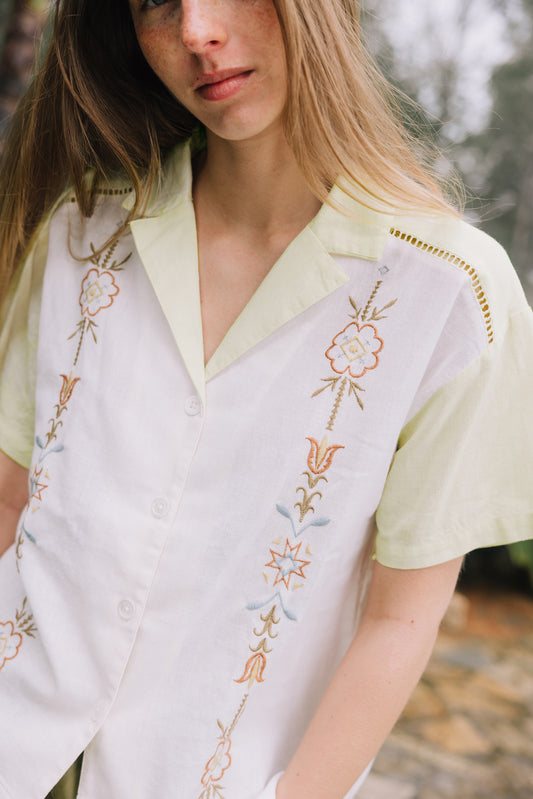 GUAYABERA STYLE SHIRT 2