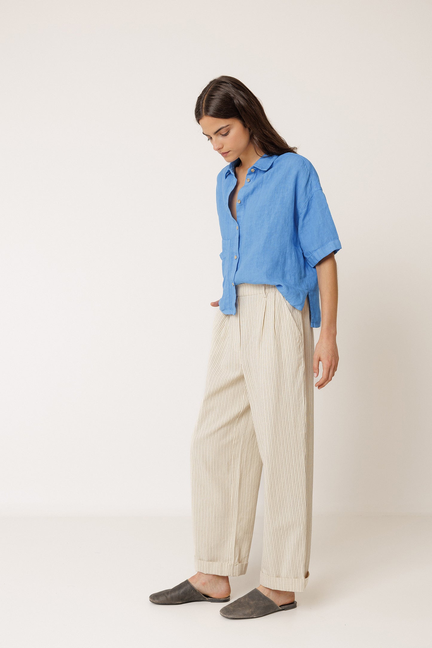 CROP LINEN SHIRT
