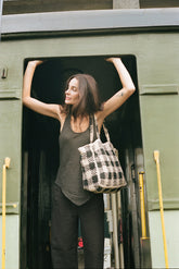 TOP LINO BAJO ASIMÉTRICO