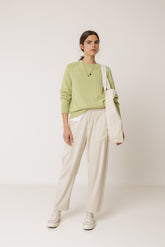 BASIC LOOSE-KNIT SWEATER