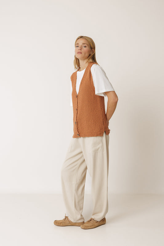 ORGANIC COTTON BOUCLÉ VEST 2