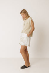 BOXY VEST WITH POCKETS