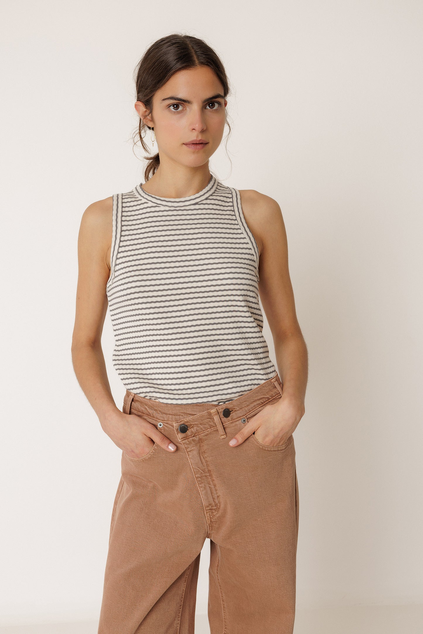 STRIPED RIBBED HALTER TEE