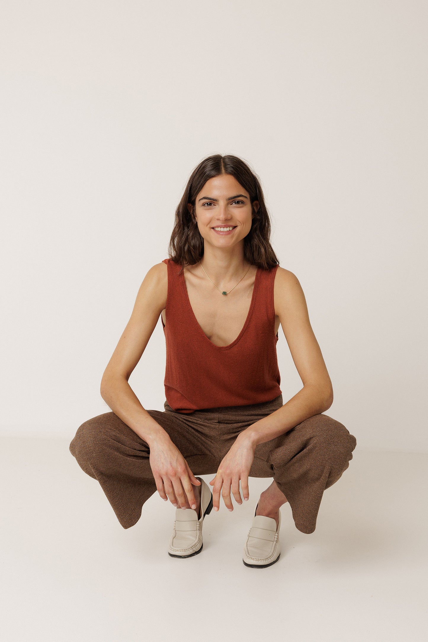 TOP PUNTO TINTE PRENDA