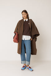 WATERPROOF RAINCOAT / CAPE