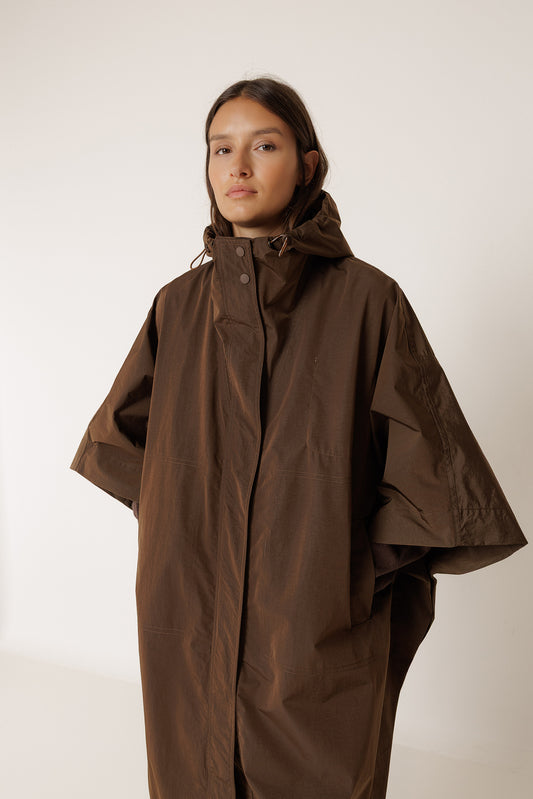 WATERPROOF RAINCOAT / CAPE 2