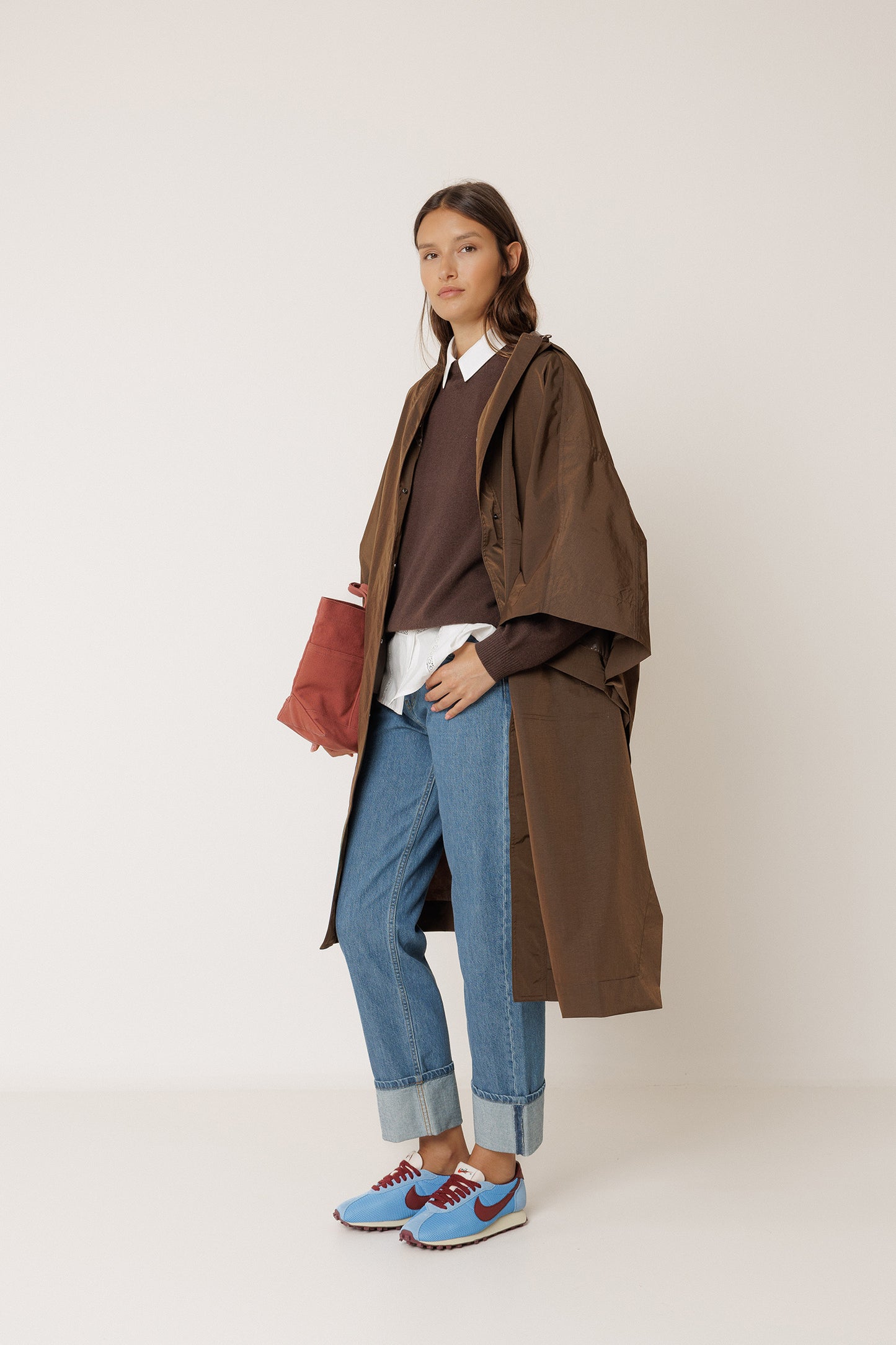 WATERPROOF RAINCOAT / CAPE