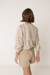 HEMSTITCH-DETAILS BLOUSE