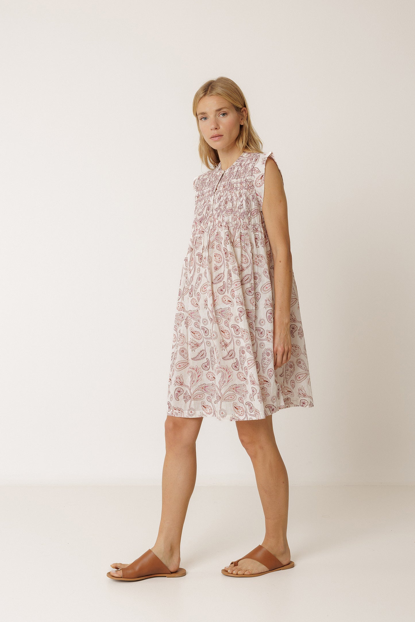 SHORT SMOCK DRESS