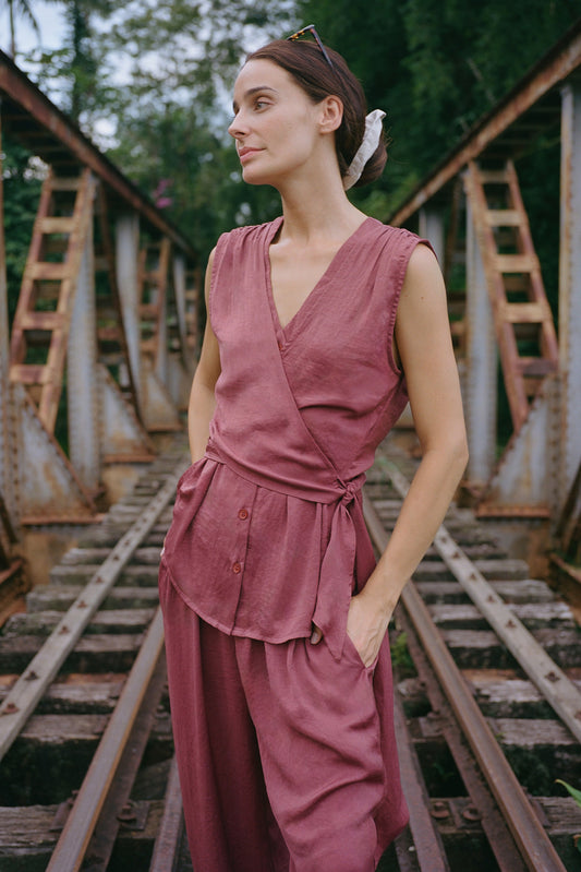 [CL] SATIN SHIRT WITH TIE-NECK 2
