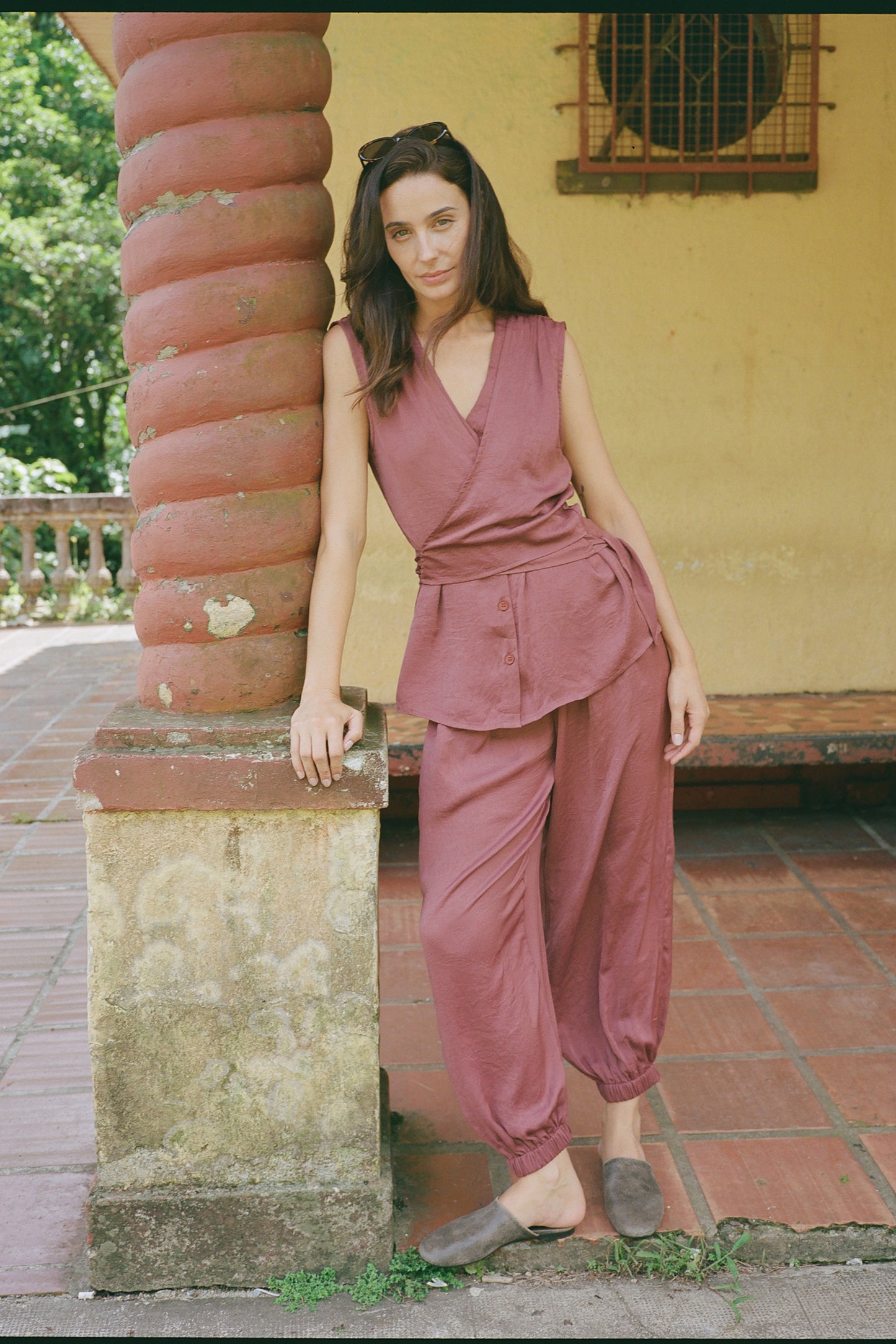 SATIN BALLOON PANTS
