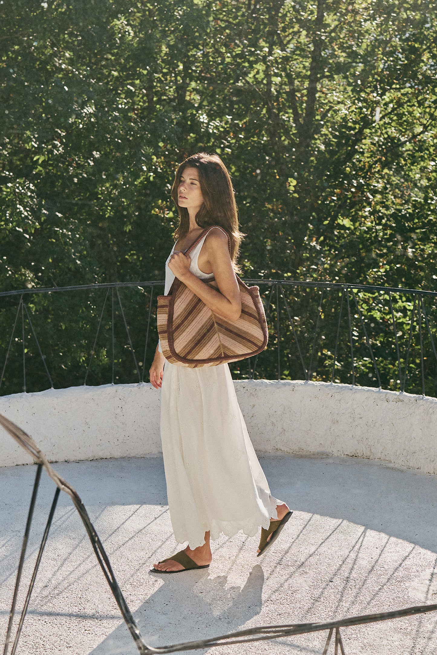 EMBROIDERED MIDI SKIRT