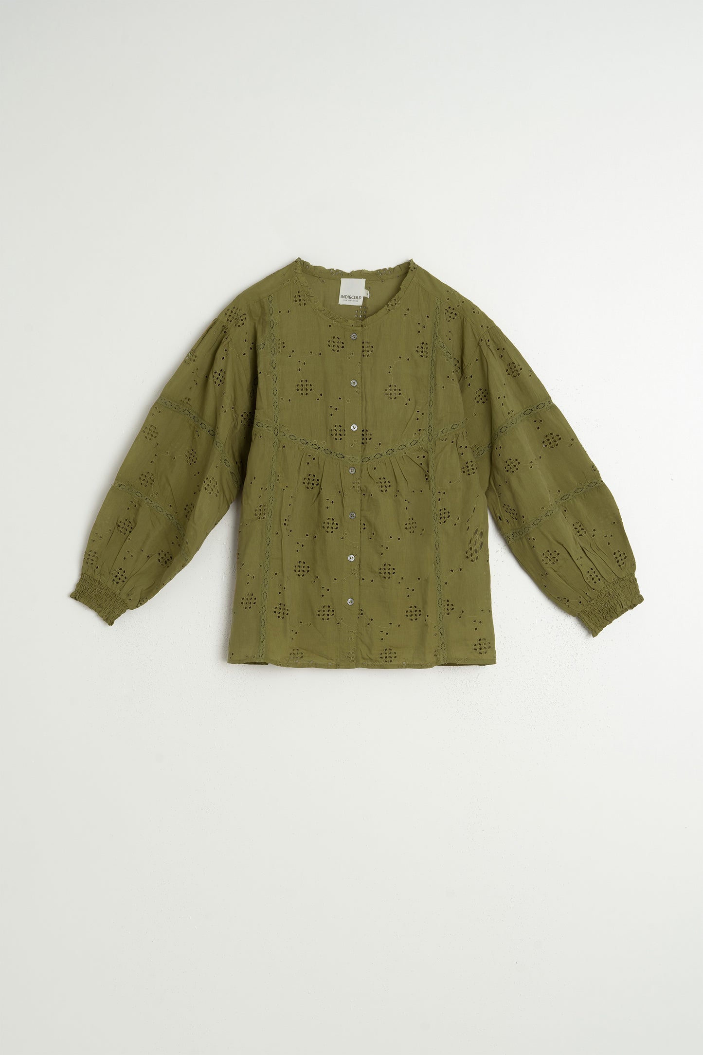 CHEMISE EN BRODERIE SUISSE
