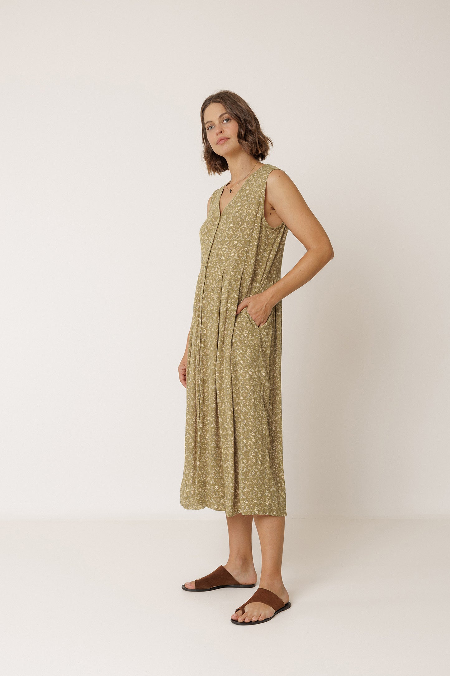 MULTIPOSITION BLOCK-PRINT DRESS