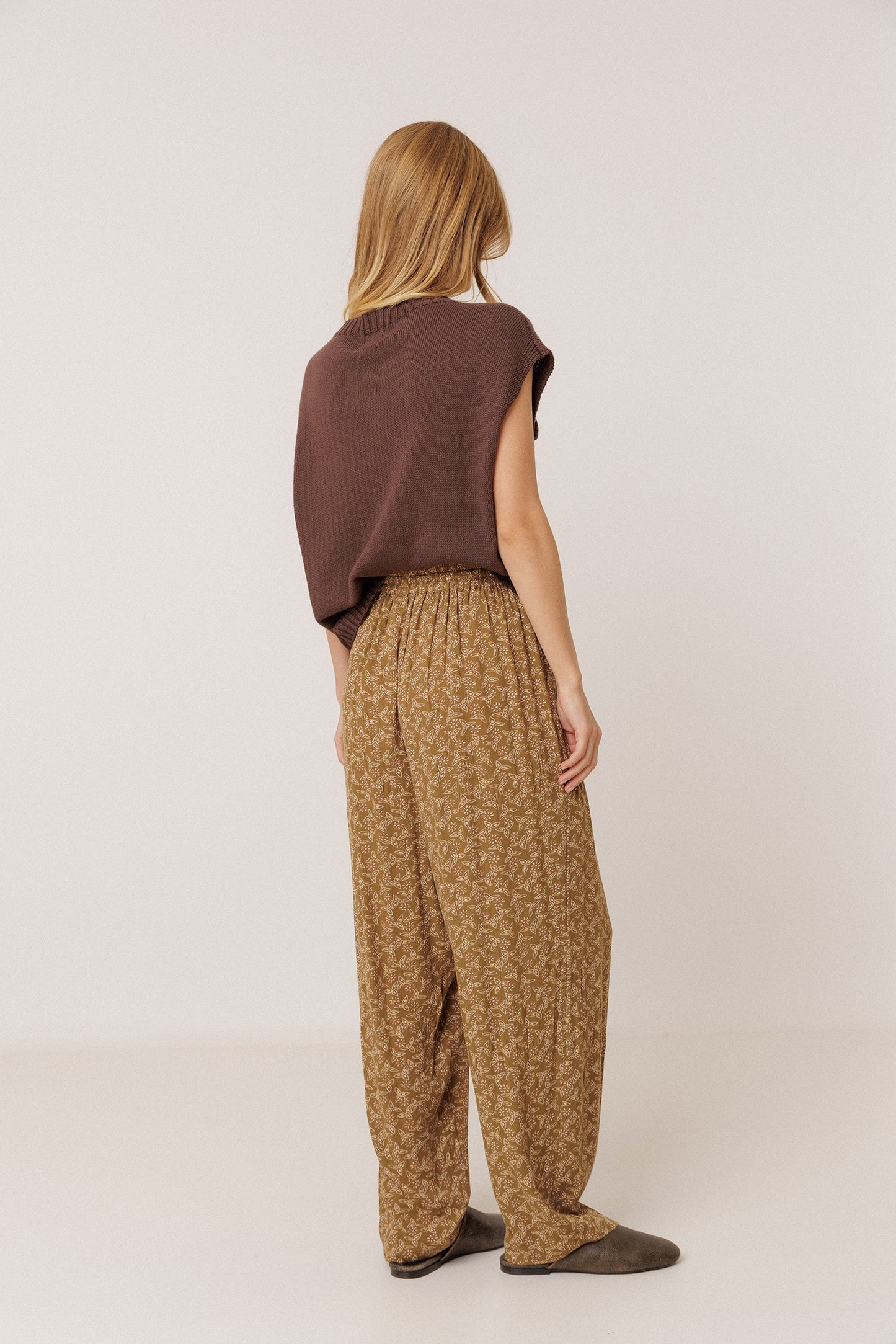 FLOWY BLOCK-PRINT PANT