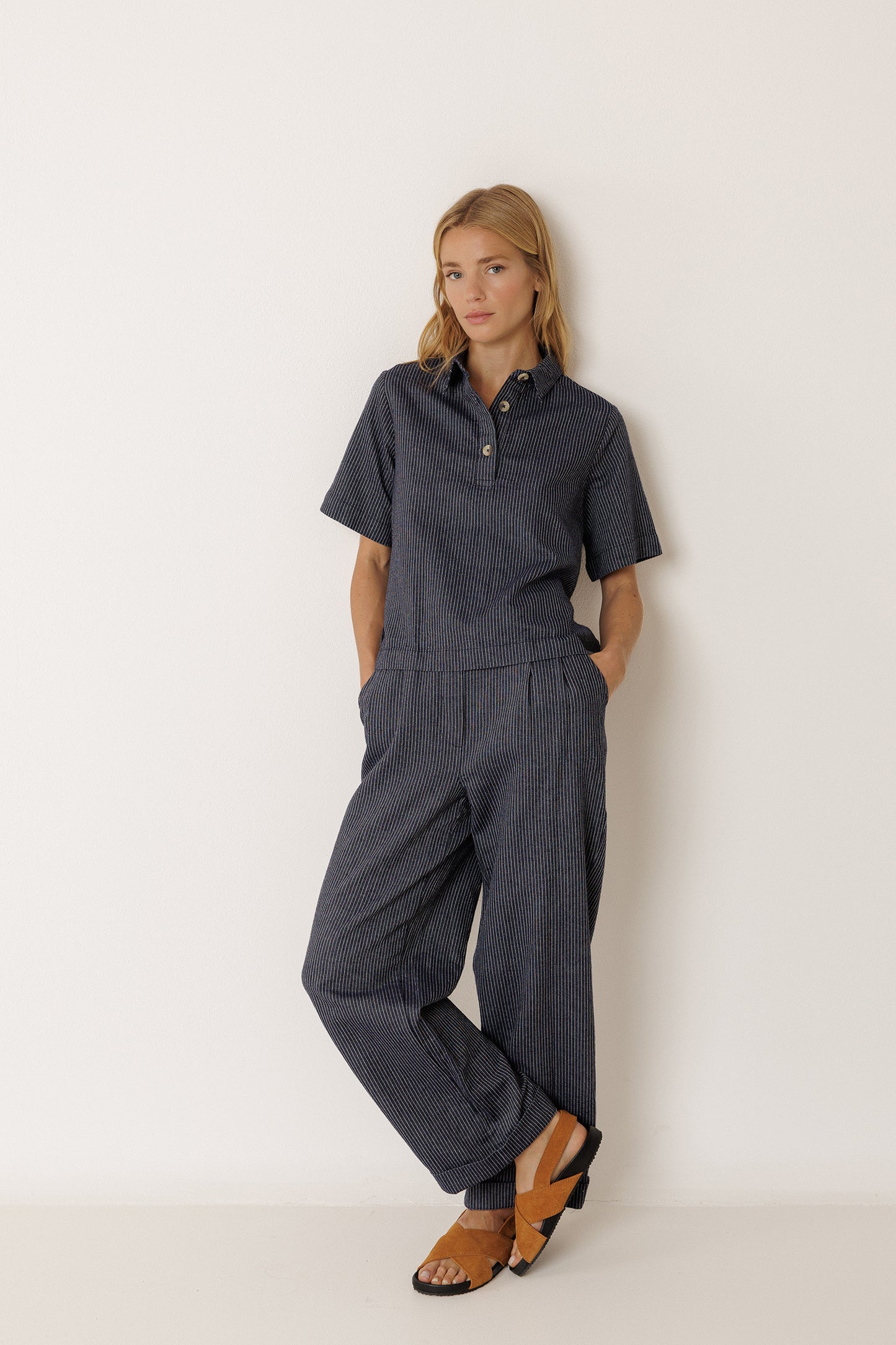 STRIPED SHIRT WITH TIE