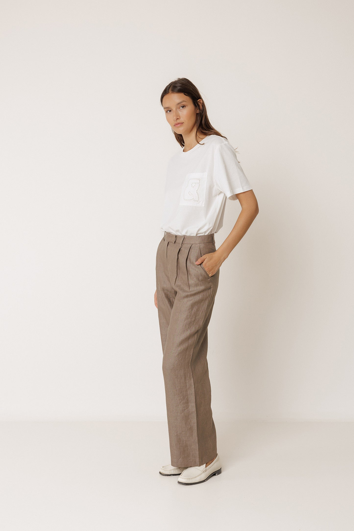PLEATED LINEN PANT