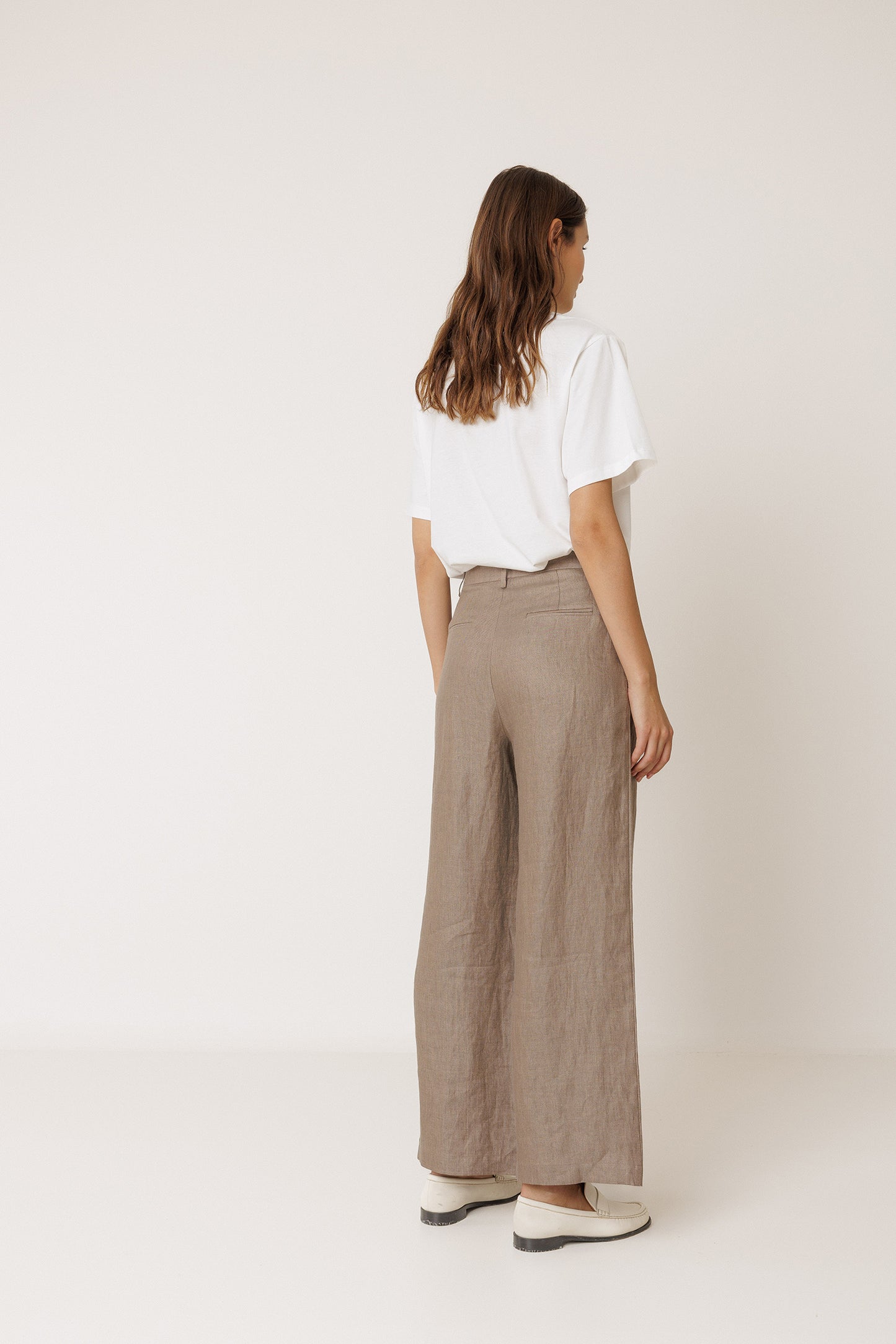 PLEATED LINEN PANT