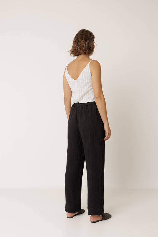 FLOWY PANT WITH DRAWSTRING 4