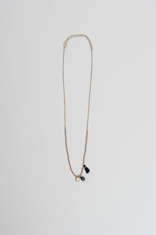 COLLIER SOLIDAIRE À PERLES 3