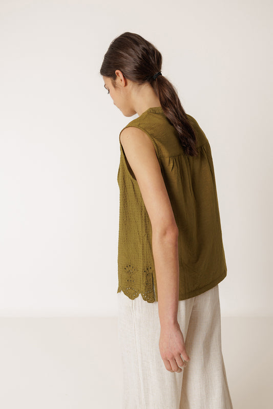 CAMISETA COMBINADA BORDADA 4