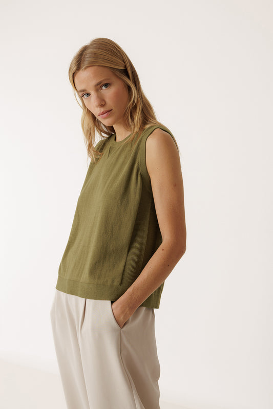 ORGANIC COTTON VEST 1