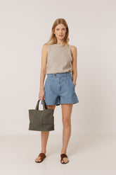 BERMUDA COURT EN JEAN